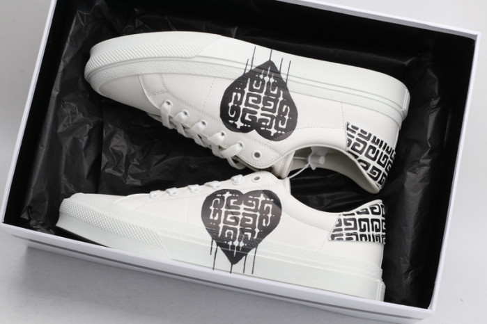 give*chy shoes
