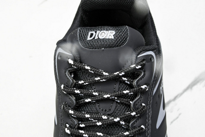 D1OR B44 Sneakers