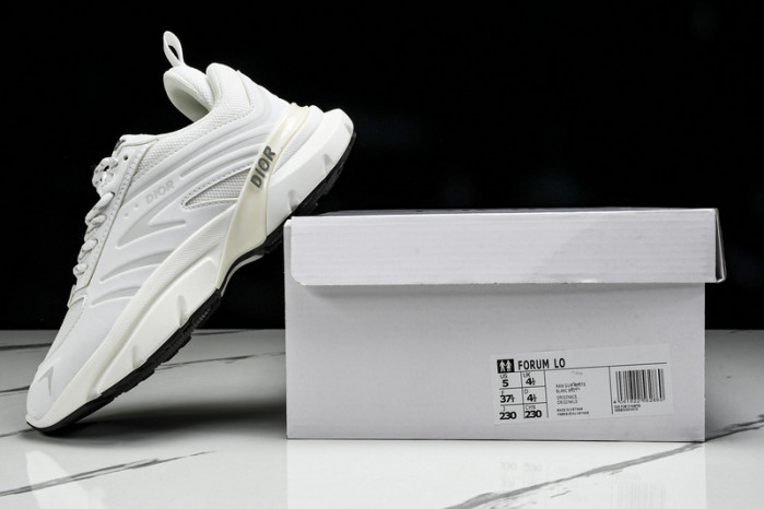 D1OR B44 Sneakers