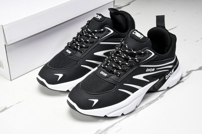 D1OR B44 Sneakers