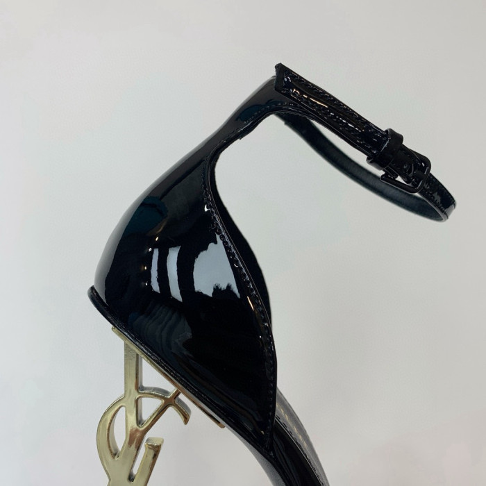 Y51 Heels