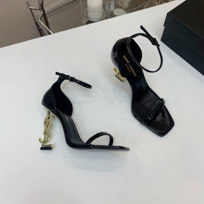 Y51 Heels