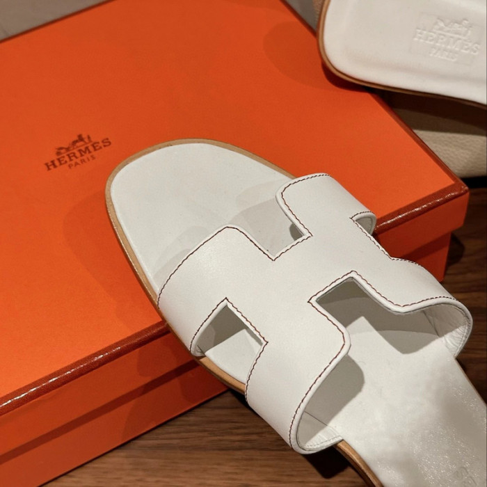 H**mes sandal