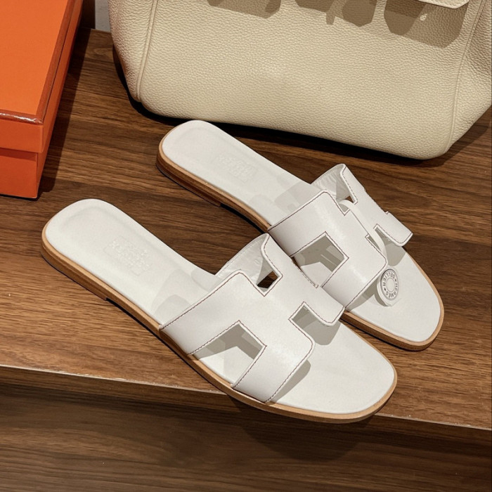 H**mes sandal