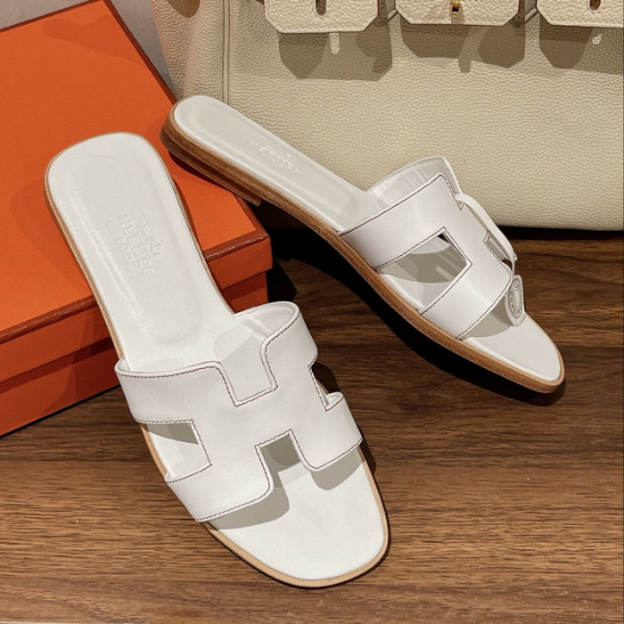 H**mes sandal