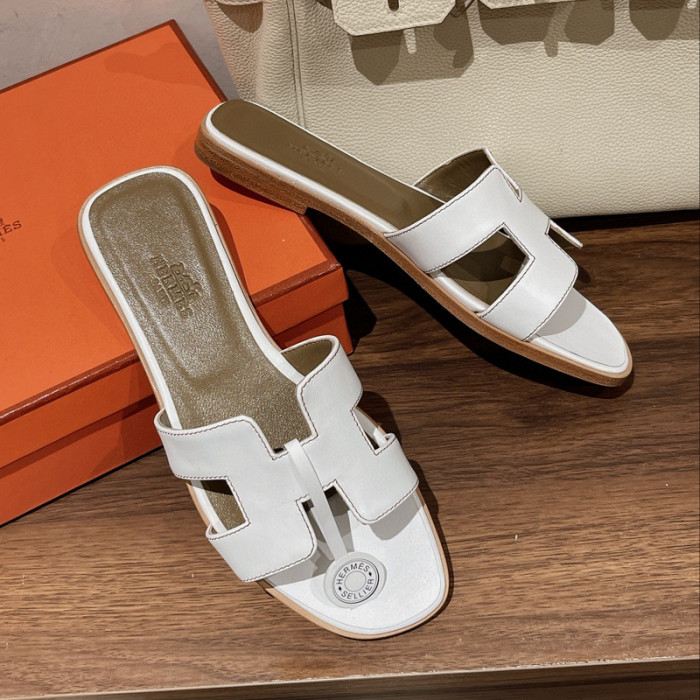 H**mes sandal