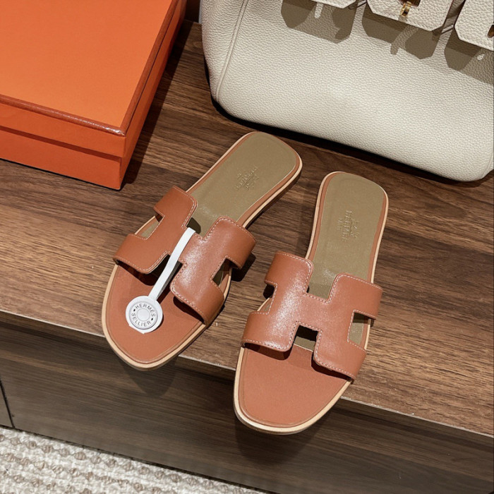H**mes sandal