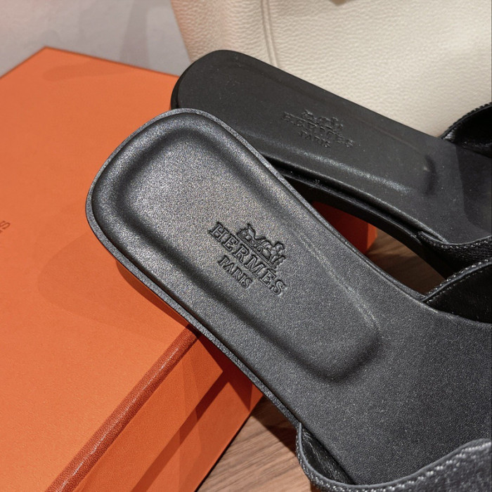 H**mes sandal