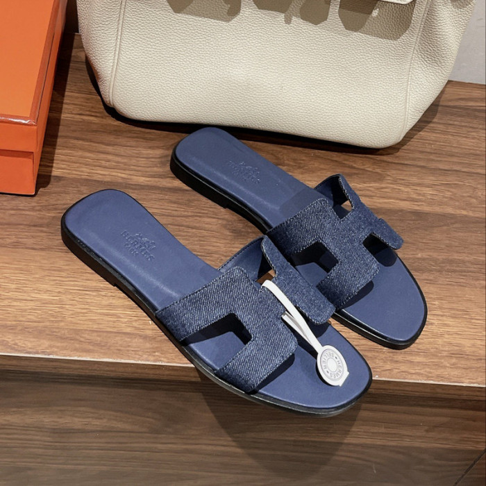 H**mes sandal