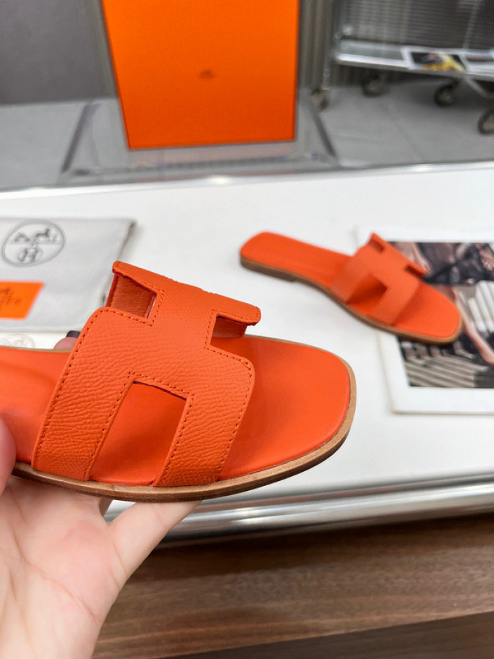 H**mes sandal