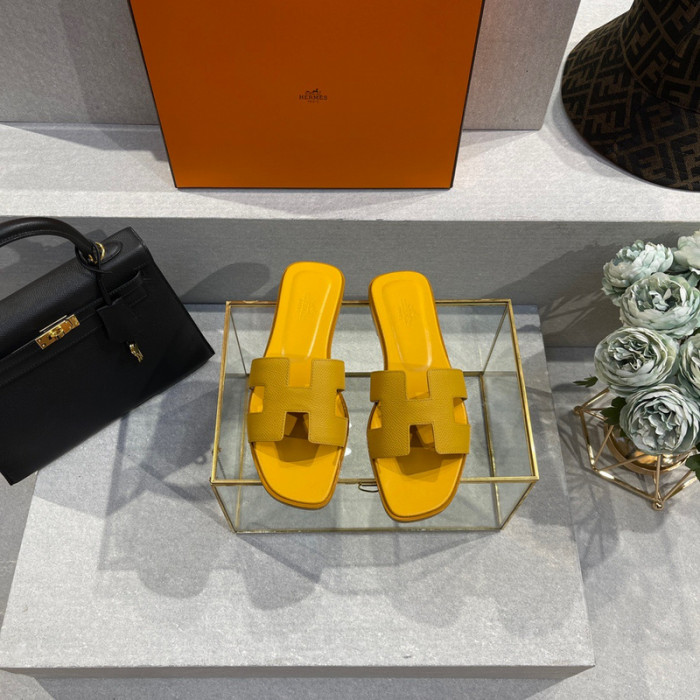H**mes sandal