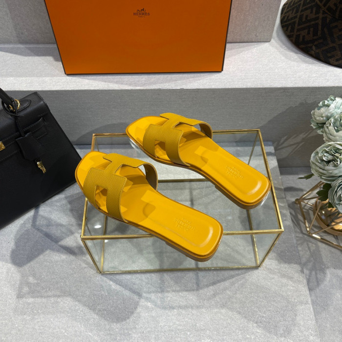 H**mes sandal