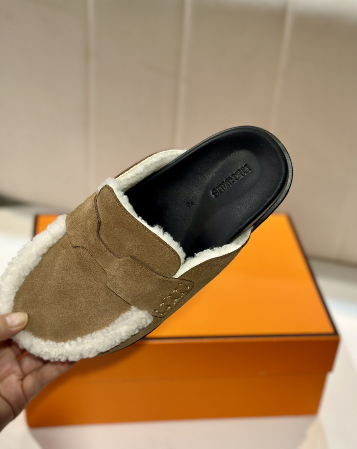 Hermes Sandals