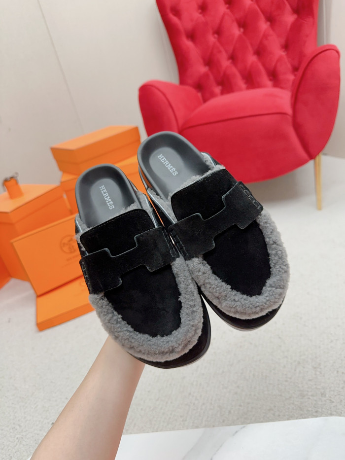 Hermes Sandals