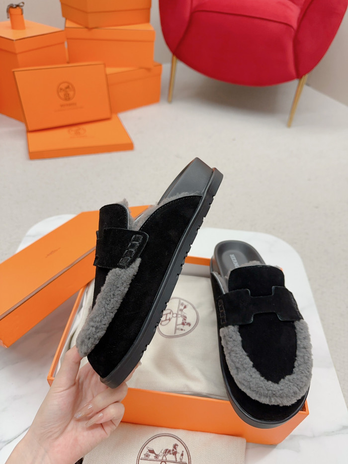 Hermes Sandals