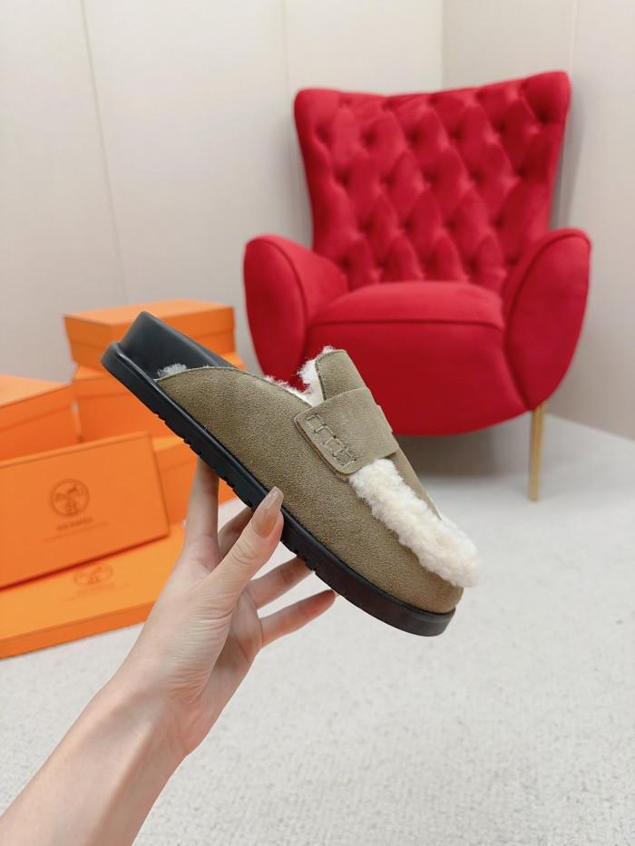 Hermes Sandals