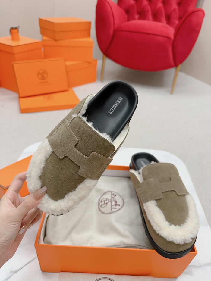 Hermes Sandals