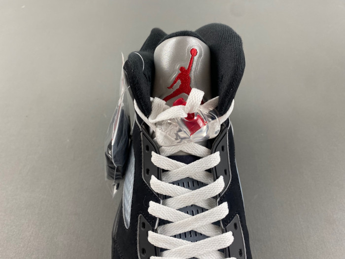 Air Jordan 5 “Black Metallic Reimagined” HF3975-001