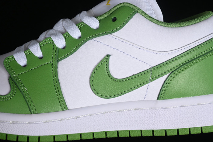 Air Jordan 1 Low SE Chlorophyll HF4823-100