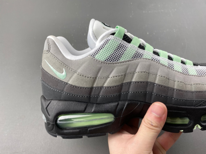 Nike Wmns Air Max 95 