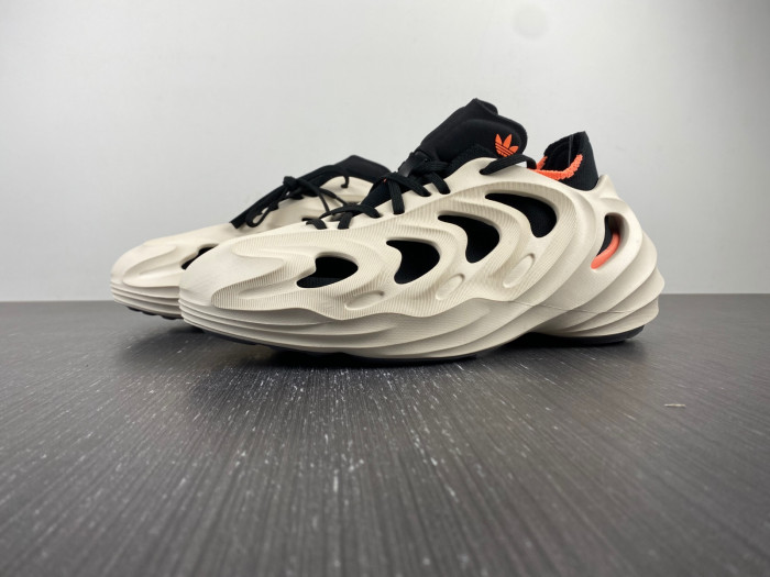a*d*das adifom q wonder white core black hp6582