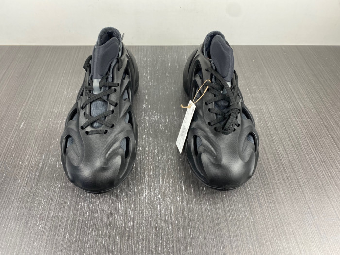 a*d*das adifom q black carbon hp6586