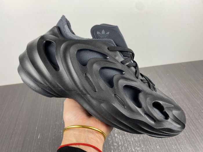 a*d*das adifom q black carbon hp6586