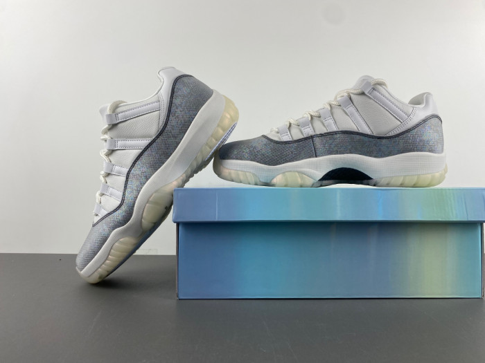 Air Jordan 11 Low CNY “Year of the Snake” HQ7000-001