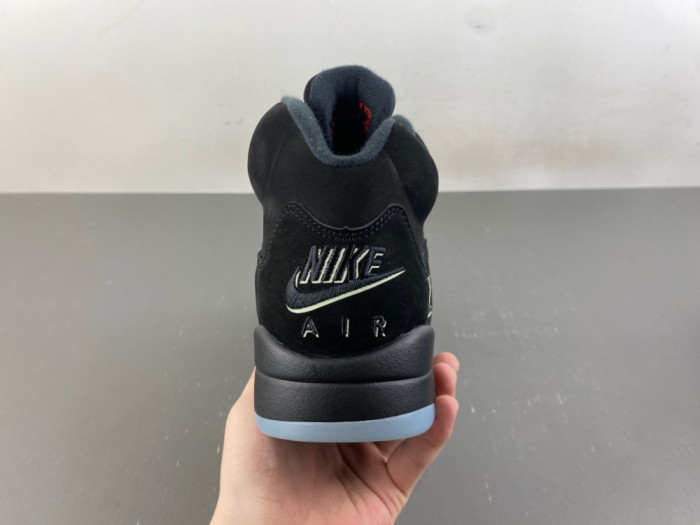 Air Jordan 5 “Halloween” HQ7978-001