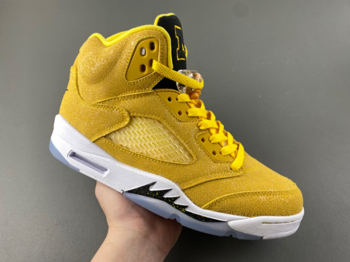 Air Jordan 5 Retro Yellow HQ7978-701