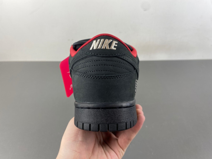 Nike SB Dunk Low Black HQ8487-001