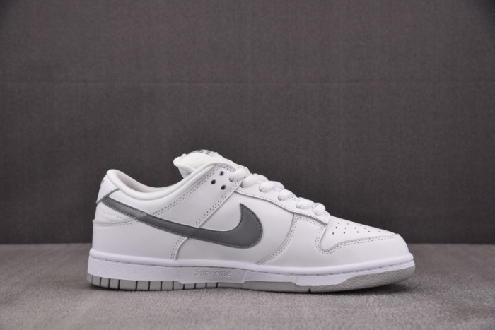Nike SB Dunk Low White Silver HQ8487-100