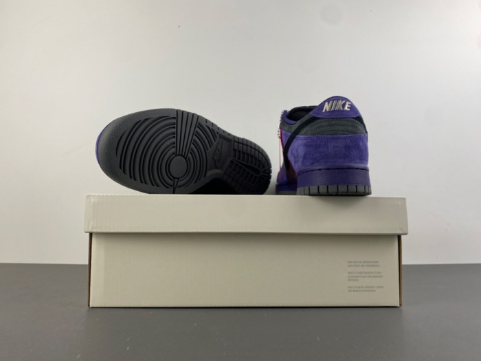 Nike SB Dunk Low “Ink” HQ8487-500