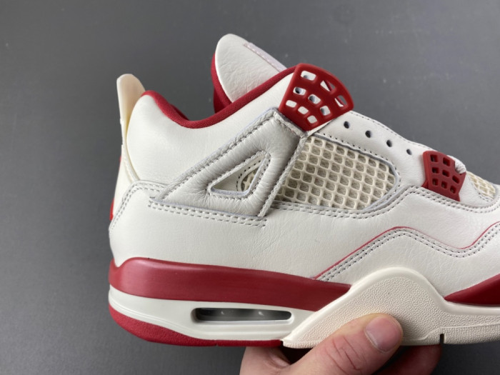 Air Jordan 4 Retro Valentine