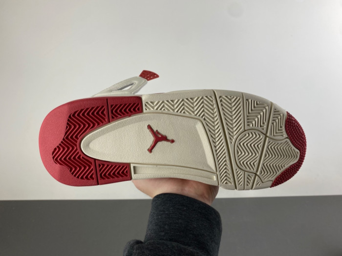 Air Jordan 4 Retro Valentine