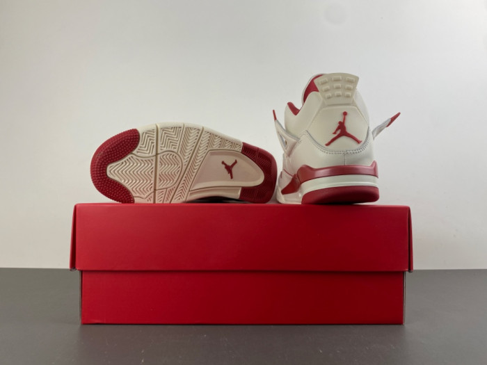 Air Jordan 4 Retro Valentine