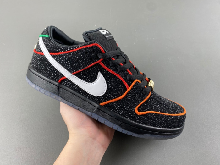 Bronx Girls Skate x Nike SB Dunk Low HV1664-001