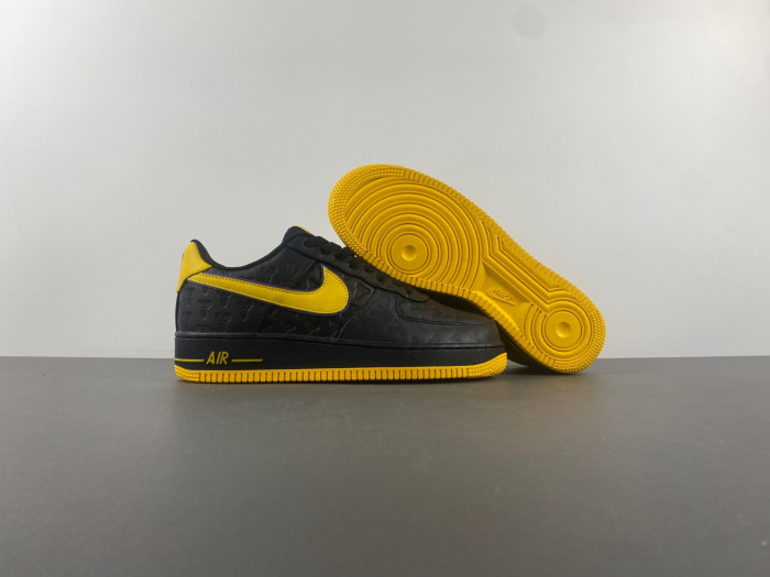 Kobe Bryant x Nike Air Force 1 Low HV5122-001