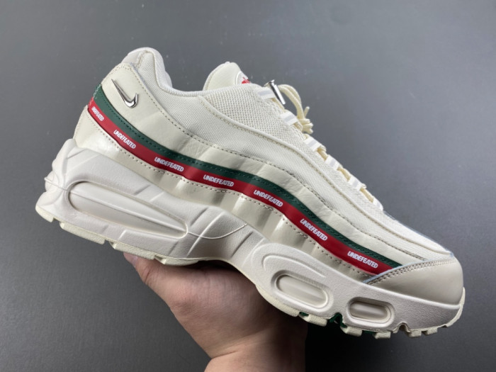 Nike Air Max 95 SP Undefeated Sail IB4453-100