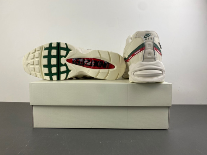 Nike Air Max 95 SP Undefeated Sail IB4453-100