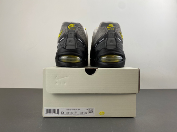 Nike Air Max 95 SP Undefeated Geo Shanghai Opti Yellow IB4523-002