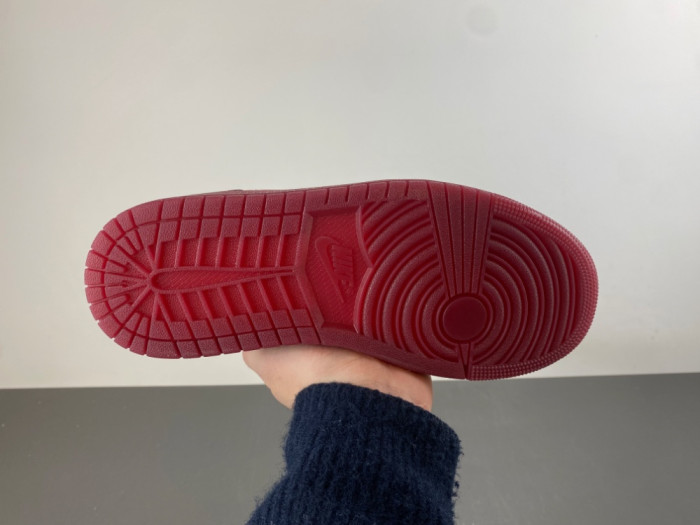 Air Jordan 1 Low “Valentine
