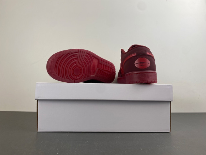 Air Jordan 1 Low “Valentine