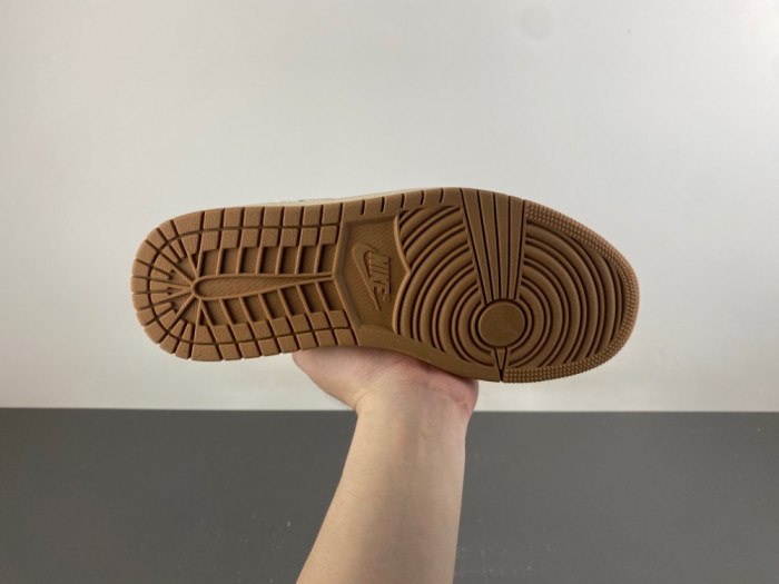 Air Jordan 1 Low SE Olive Aura II0569-100