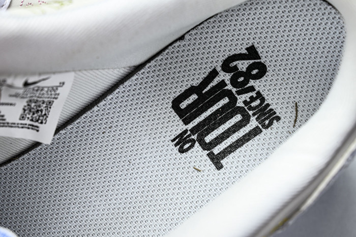 Nike Air Force 1 Low World Tour White II1549-100
