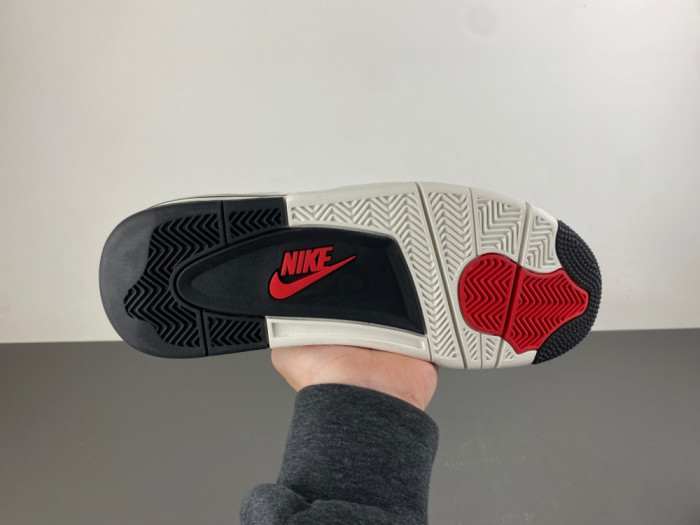 Air Jordan 4 “Flight Club” IM4002-100