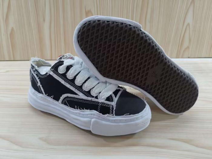 maison mihara yasuhiro blakey sneakers
