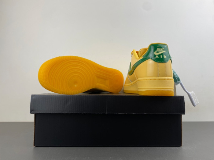 Nike Air Force 1 Low Patent Leather Topaz Gold Pine Green IO4489-700