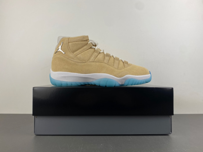 Air Jordan 11 “H-Town” IO8960-707