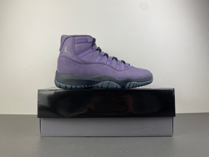 Air Jordan 11 “Mojave” IO8961-553